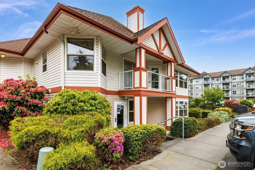 Property photo for 255 W Bakerview Road #205, Bellingham photo 32