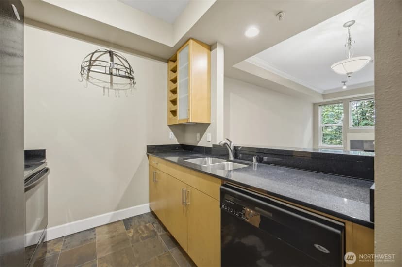 Property photo for 255 W Bakerview Road #205, Bellingham photo 5
