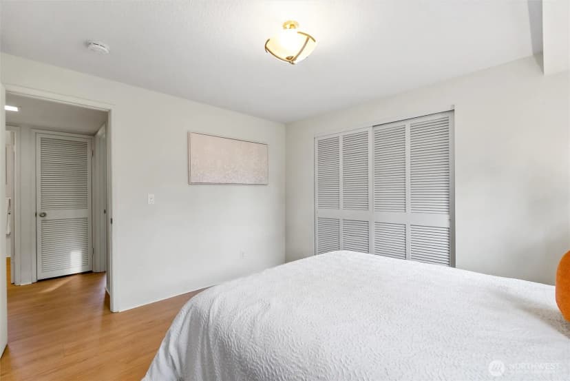 Property photo for 1119 Shelton Avenue Ne, Renton photo 17