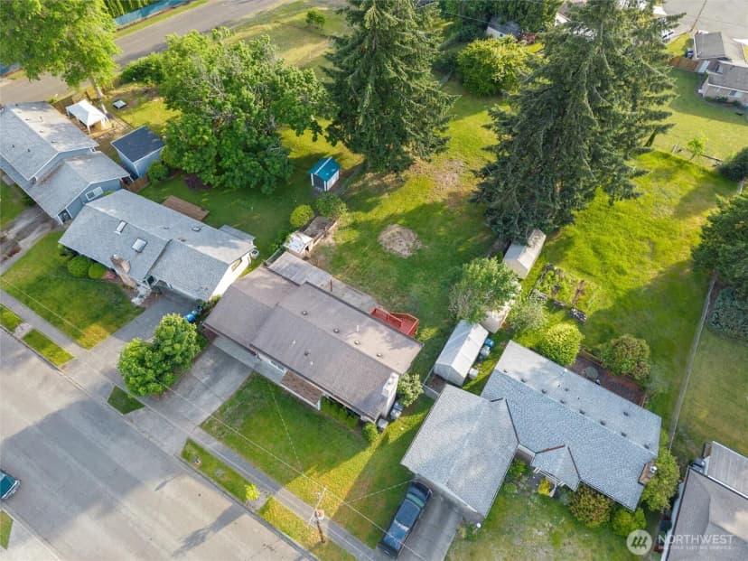 Property photo for 1119 Shelton Avenue Ne, Renton photo 32