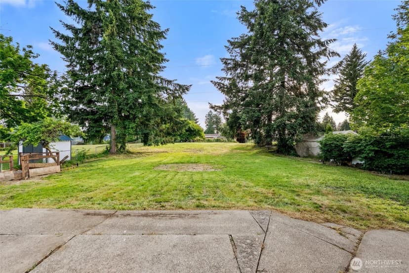 Property photo for 1119 Shelton Avenue Ne, Renton photo 28