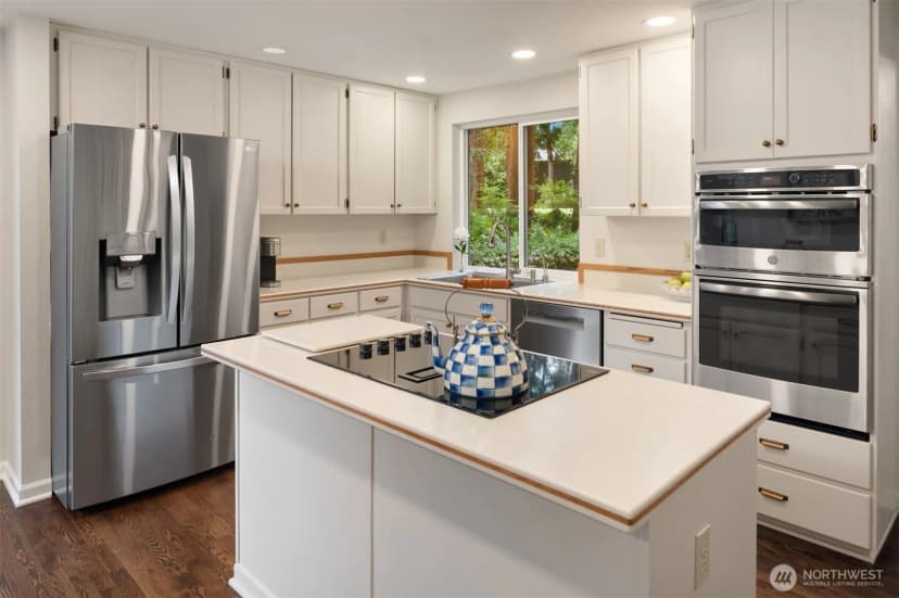 Property photo for 2231 Sahalee Drive E, Sammamish photo 8