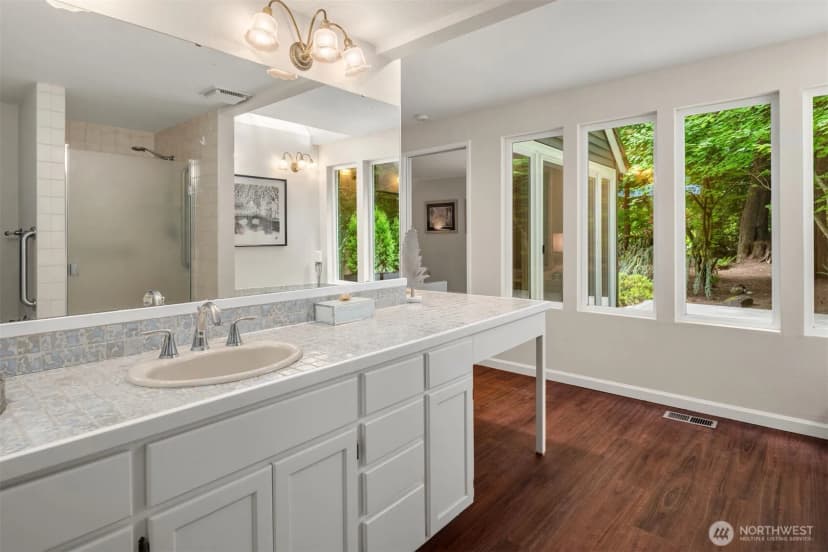 Property photo for 2231 Sahalee Drive E, Sammamish photo 18