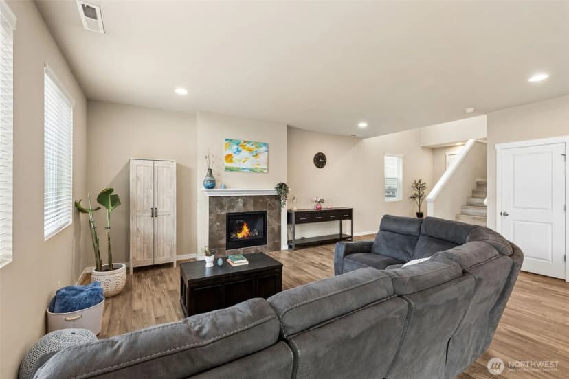 Property photo for 9079 Buttercup Street Se, Tumwater photo 6