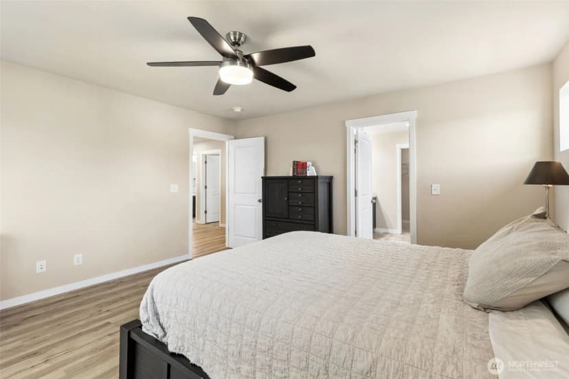 Property photo for 9079 Buttercup Street Se, Tumwater photo 16