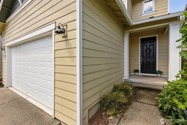 Property photo for 9079 Buttercup Street Se, Tumwater photo 2