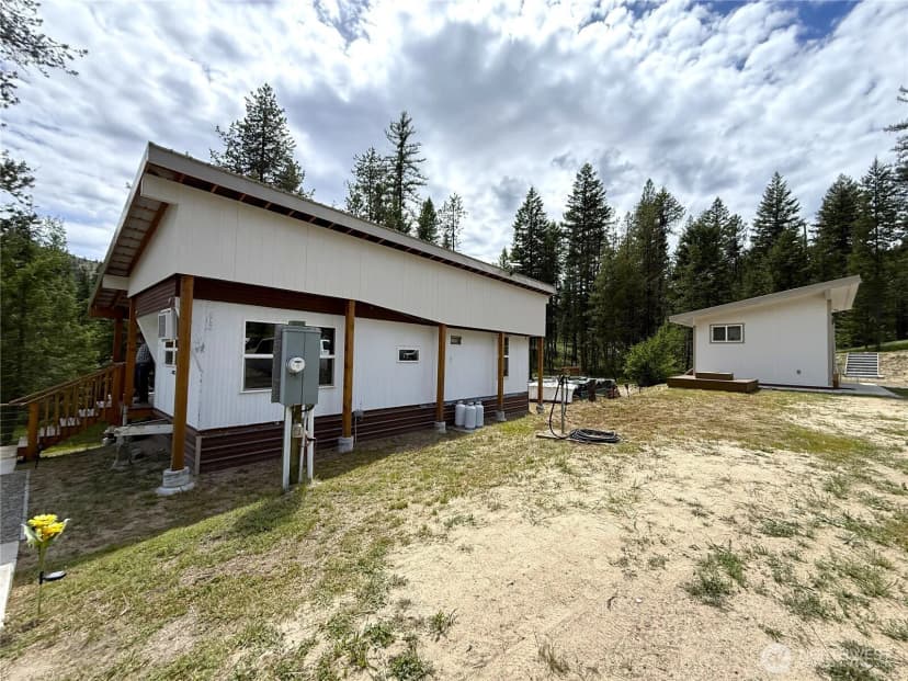 Property photo for 2 Hazel Lane, Republic