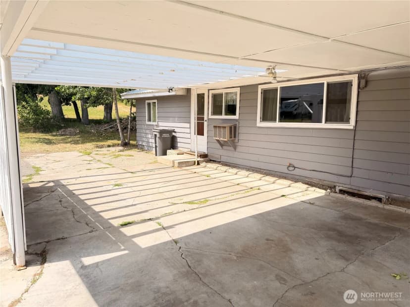 Property photo for 2108 Deerpath, Oroville photo 22