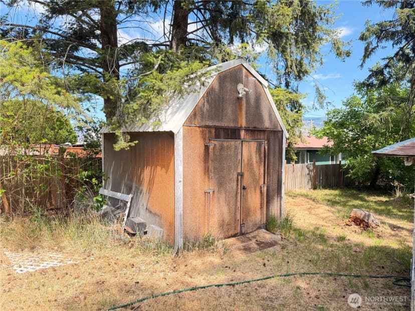 Property photo for 2108 Deerpath, Oroville photo 27
