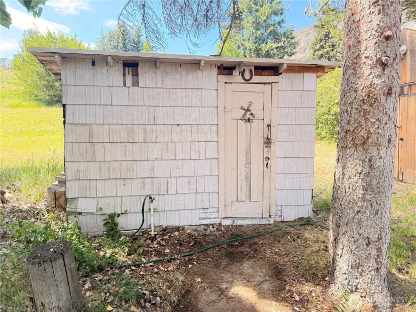 Property photo for 2108 Deerpath, Oroville photo 28