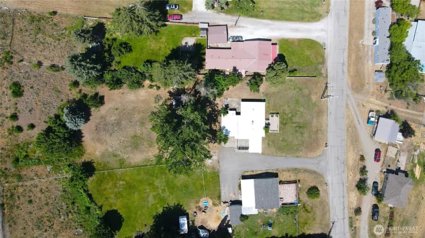 Property photo for 2108 Deerpath, Oroville photo 34