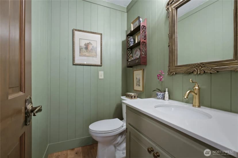 Property photo for 101 Gilbert Drive, Yakima photo 23