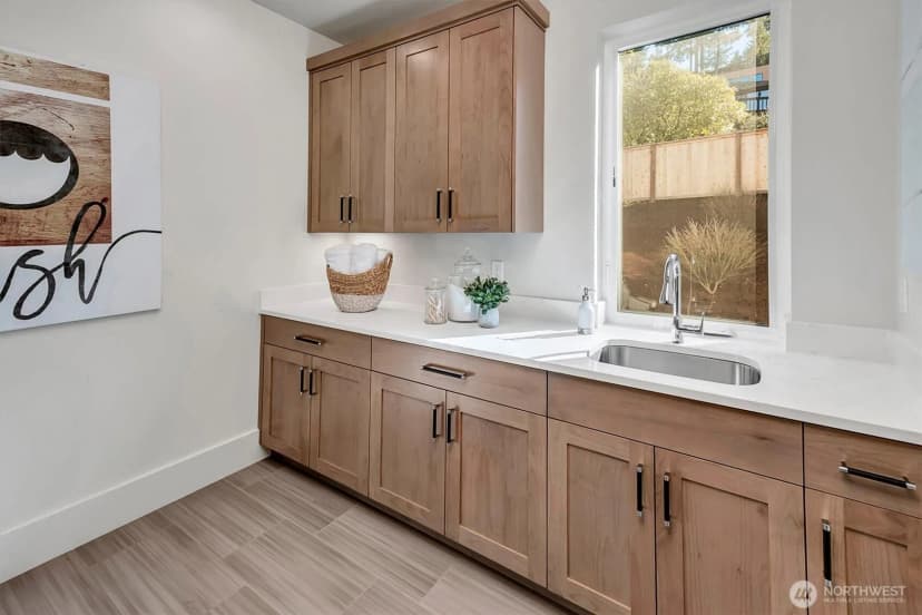 Property photo for 3036 67th Avenue Se, Mercer Island photo 23