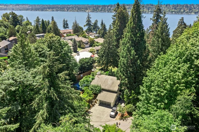 Property photo for 13525 62nd Avenue Ne, Kirkland photo 38