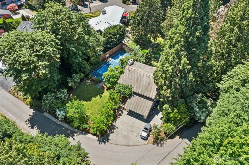 Property photo for 13525 62nd Avenue Ne, Kirkland photo 36
