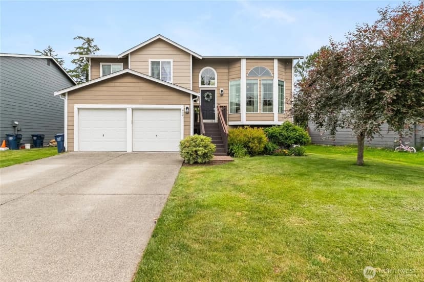 Property photo for 412 Allison Way, Nooksack photo 33