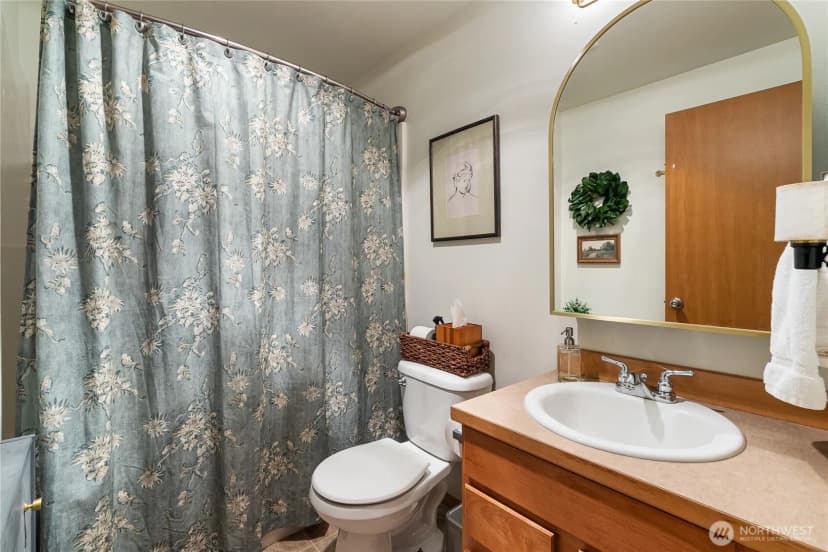 Property photo for 412 Allison Way, Nooksack photo 19