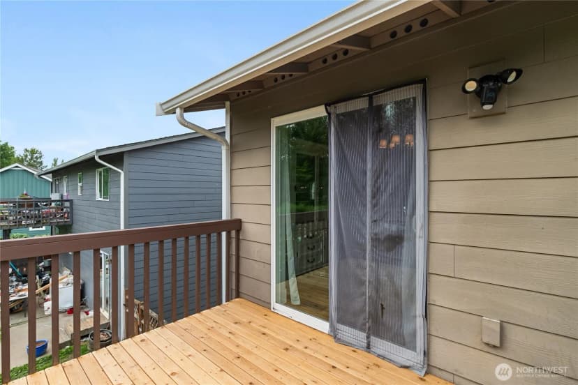 Property photo for 412 Allison Way, Nooksack photo 23