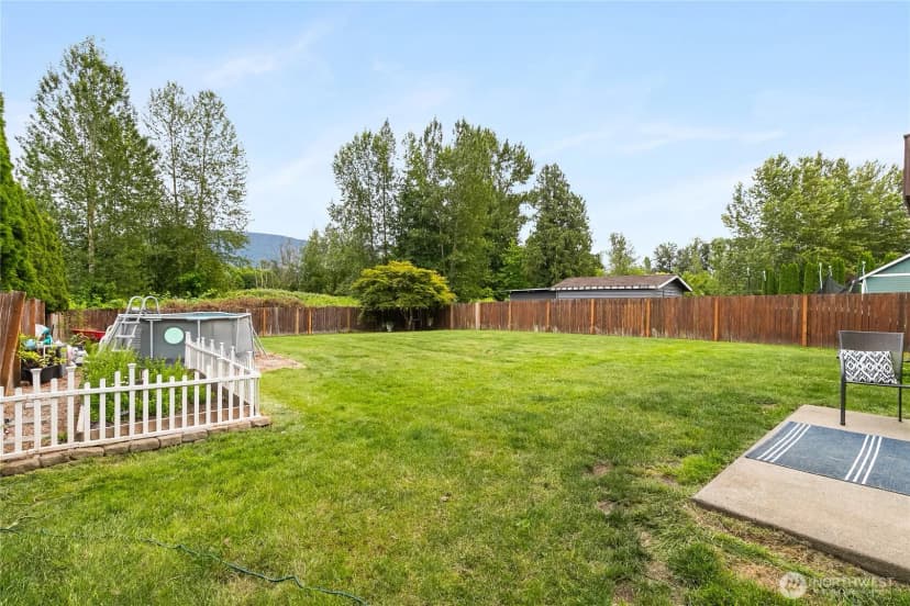 Property photo for 412 Allison Way, Nooksack photo 30