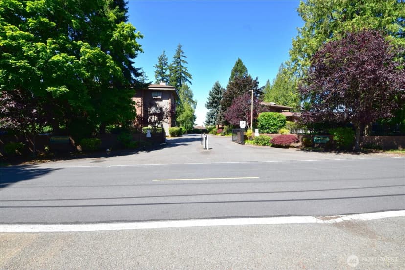 Property photo for 8230 53rd Avenue W #812, Mukilteo photo 3