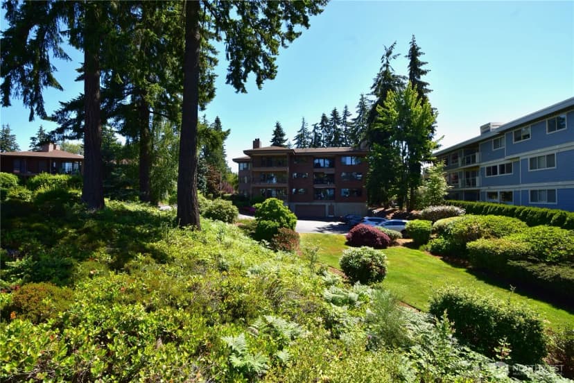 Property photo for 8230 53rd Avenue W #812, Mukilteo photo 9