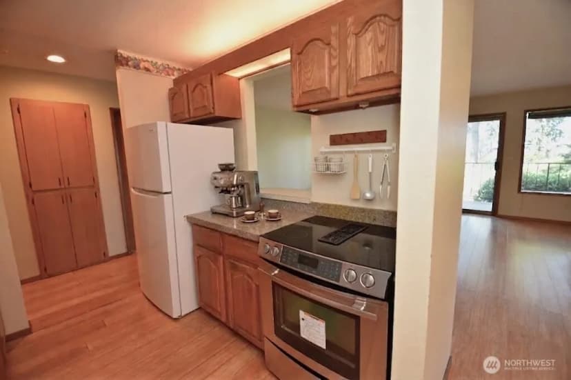 Property photo for 8230 53rd Avenue W #812, Mukilteo photo 17