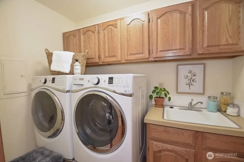 Property photo for 8230 53rd Avenue W #812, Mukilteo photo 13