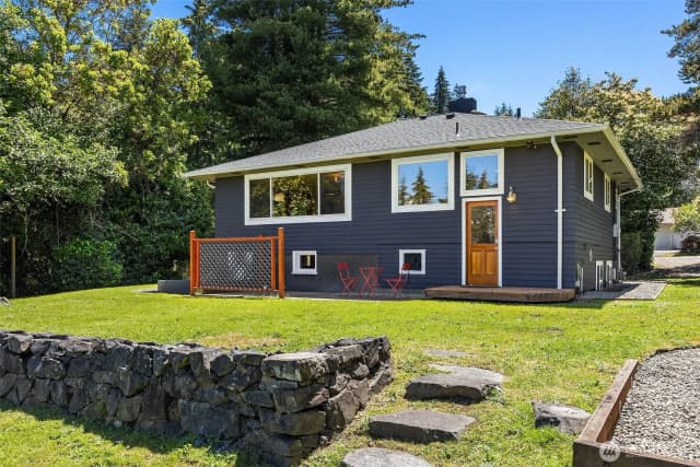 Property photo for 10308 Sw 116th Avenue, Vashon photo 2