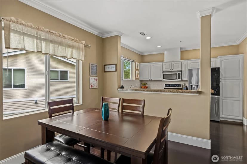 Property photo for 14915 38th Drive Se #r1140, Bothell photo 14