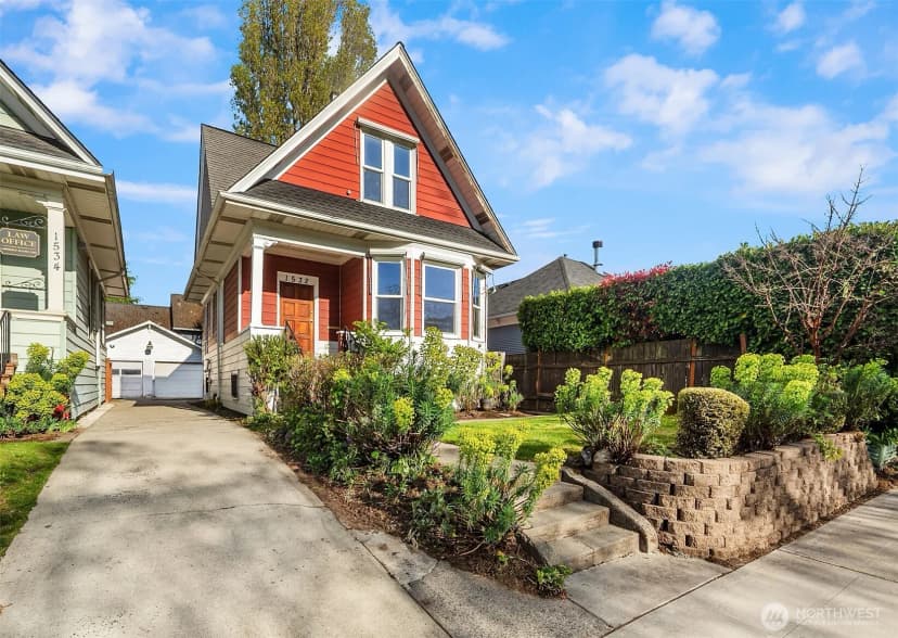 Property photo for 1532 23rd Avenue, Seattle photo 3