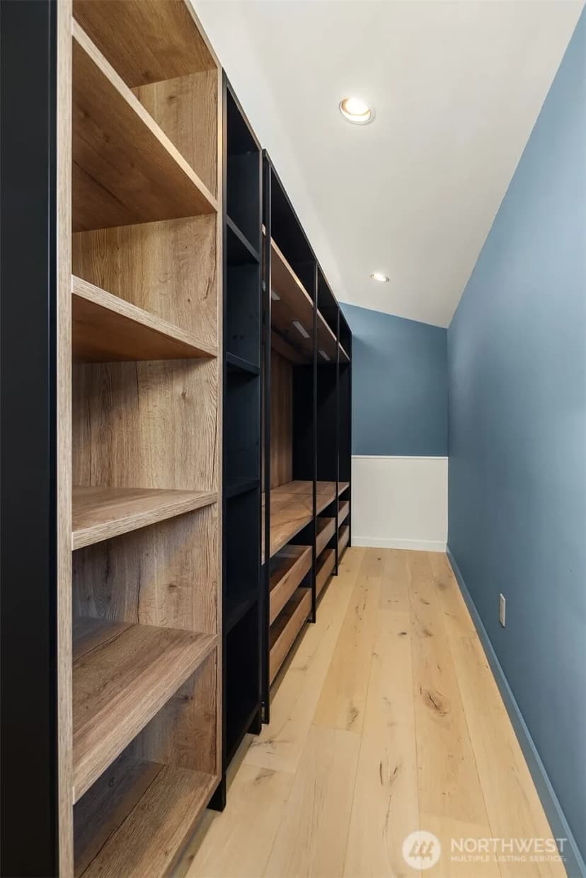 Property photo for 2015 42nd Avenue E, Seattle photo 15