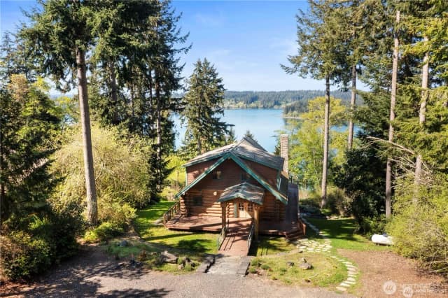 Property photo for 12508 Cole Point Drive, Anderson Island