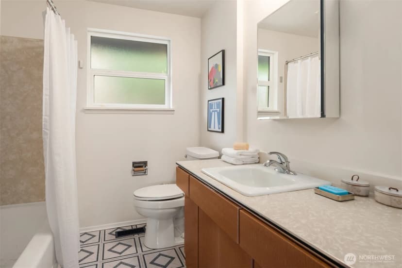 Property photo for 3902 S Genesee Street, Seattle photo 21