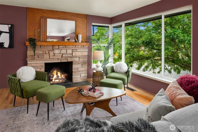 Property photo for 3902 S Genesee Street, Seattle photo 4