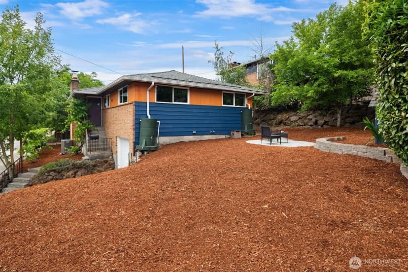 Property photo for 3902 S Genesee Street, Seattle photo 34