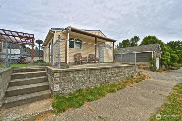 Property photo for 5402 S Cloverdale Street, Seattle photo 5