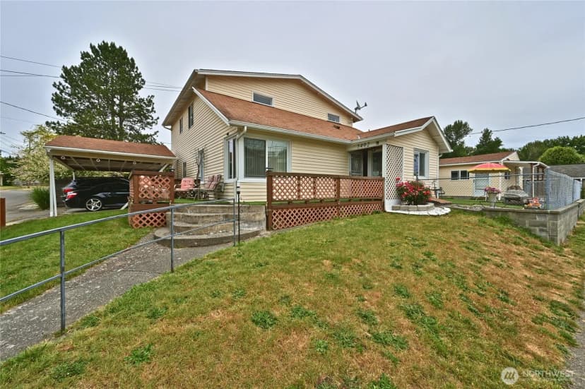 Property photo for 5402 S Cloverdale Street, Seattle photo 7