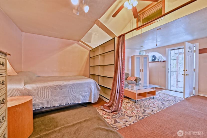 Property photo for 5402 S Cloverdale Street, Seattle photo 33