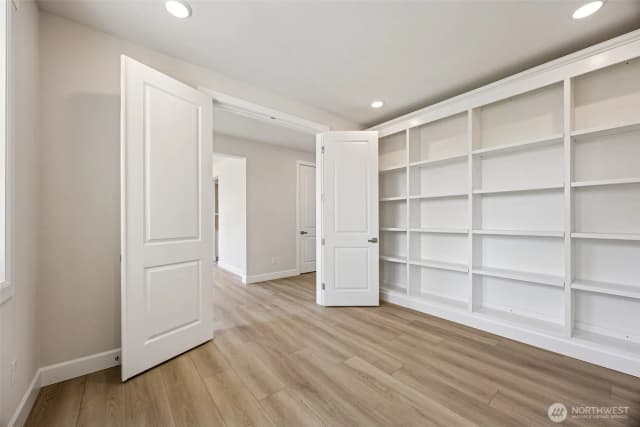 Property photo for 13712 100th Street Ne #210, Lake Stevens photo 5