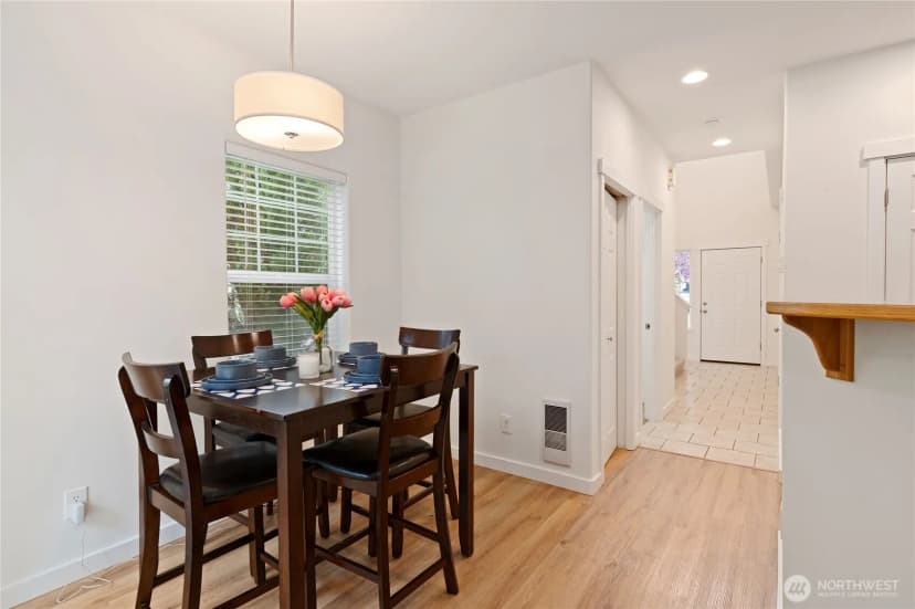 Property photo for 10612 Ne Kingston Meadows Circle, Kingston photo 11