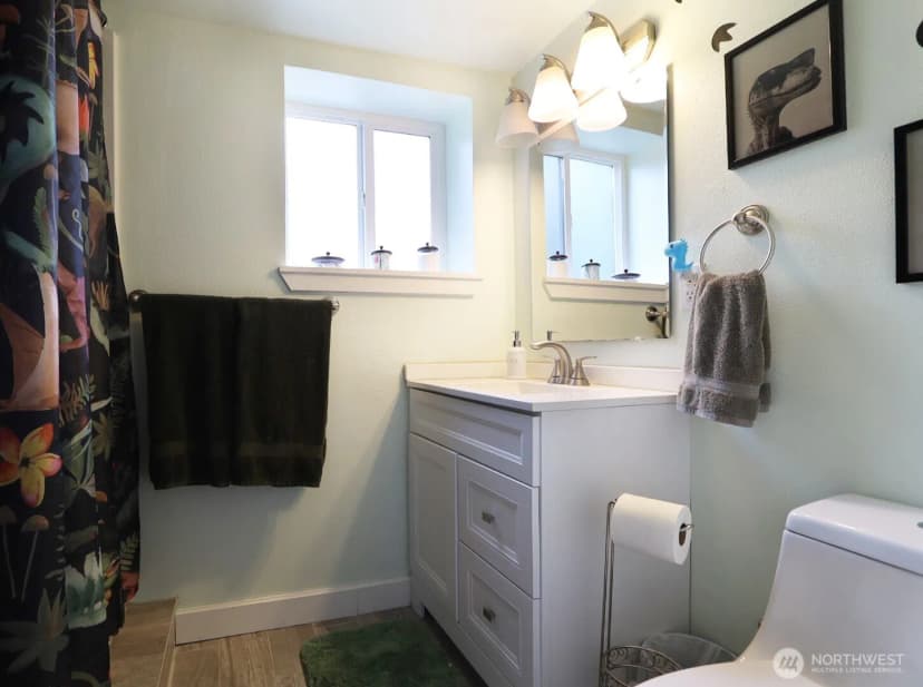 Property photo for 16208 48th Avenue W, Edmonds photo 23