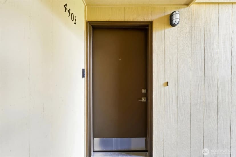 Property photo for 1414 154th Avenue Ne #4403, Bellevue photo 7