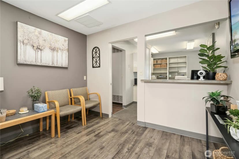 Property photo for 6505 Ne 181st Street, Kenmore photo 7