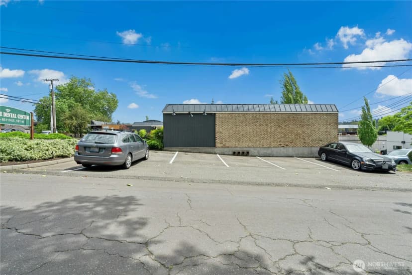 Property photo for 6505 Ne 181st Street, Kenmore photo 30
