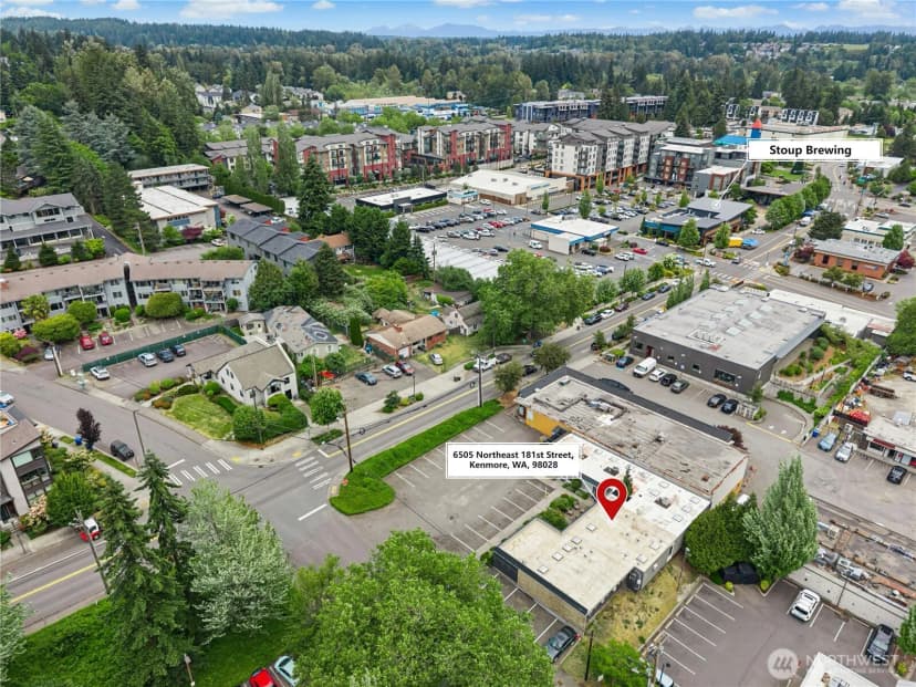Property photo for 6505 Ne 181st Street, Kenmore photo 3