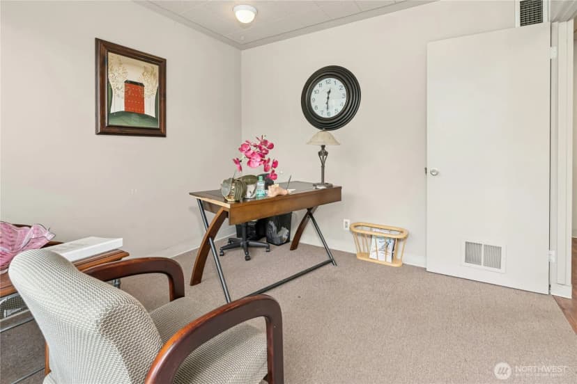 Property photo for 6505 Ne 181st Street, Kenmore photo 21