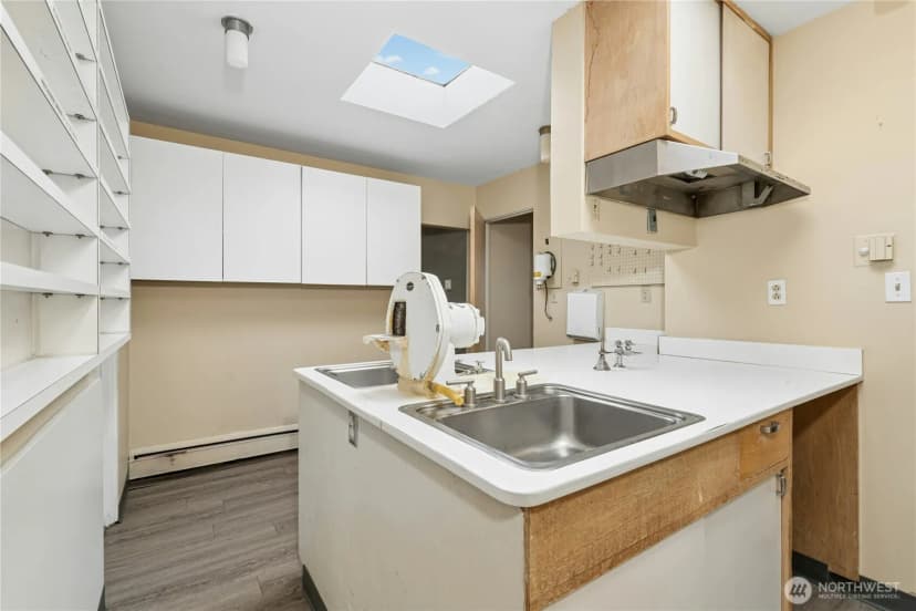 Property photo for 6505 Ne 181st Street, Kenmore photo 26