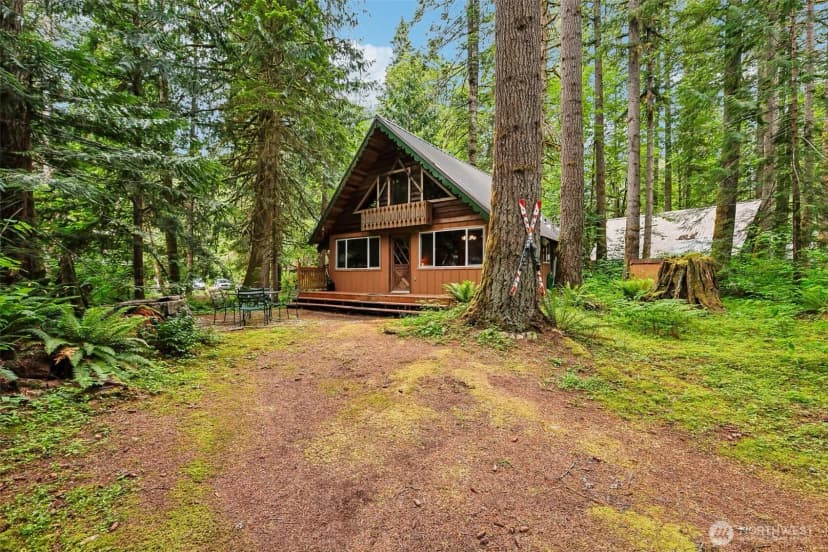 Property photo for 76114 Ne 122nd Street, Skykomish photo 2