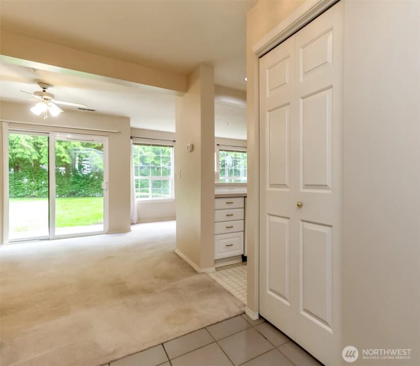 Property photo for 2037 S 368th Place, Federal Way photo 9