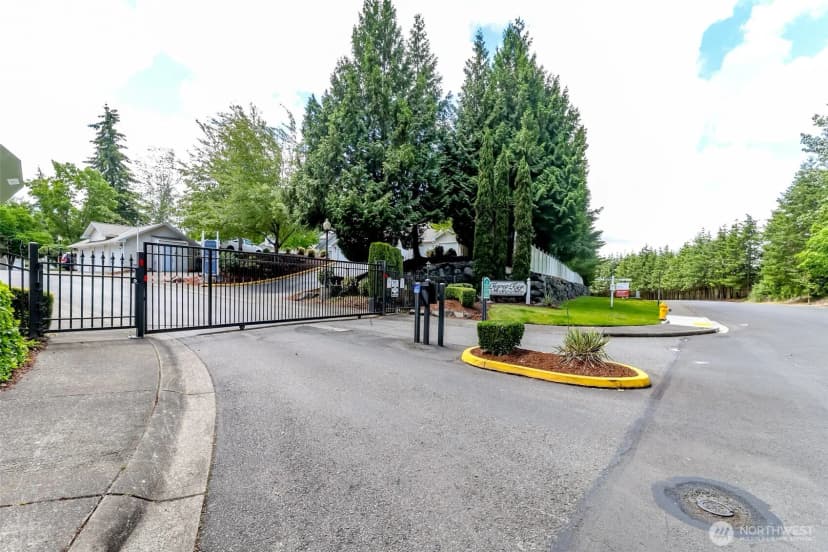 Property photo for 2037 S 368th Place, Federal Way photo 37